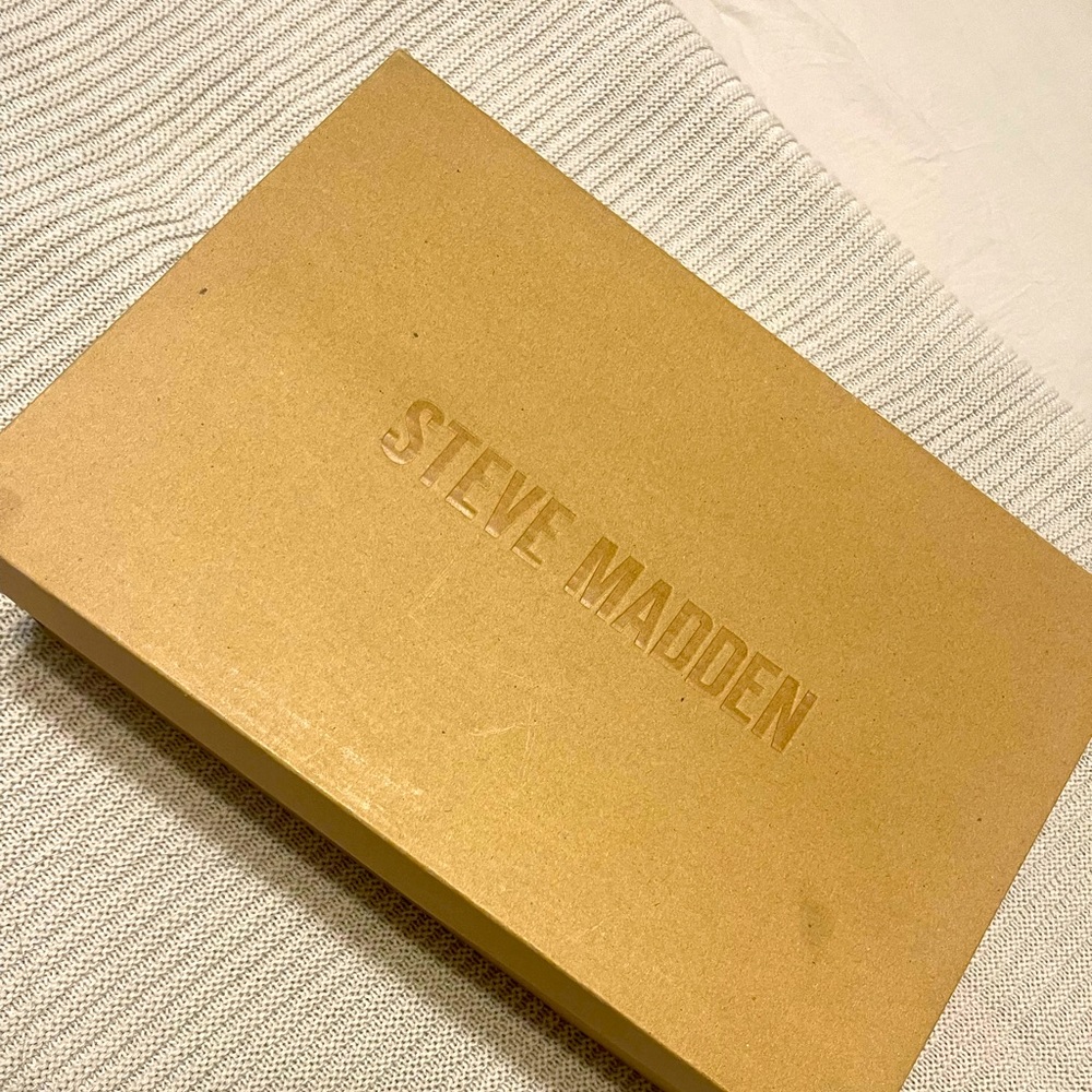 Steve Madden pumps size 11